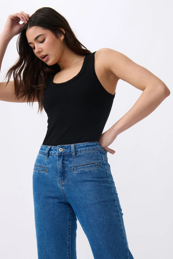 Kireina | Freya Jean | 90s Blue