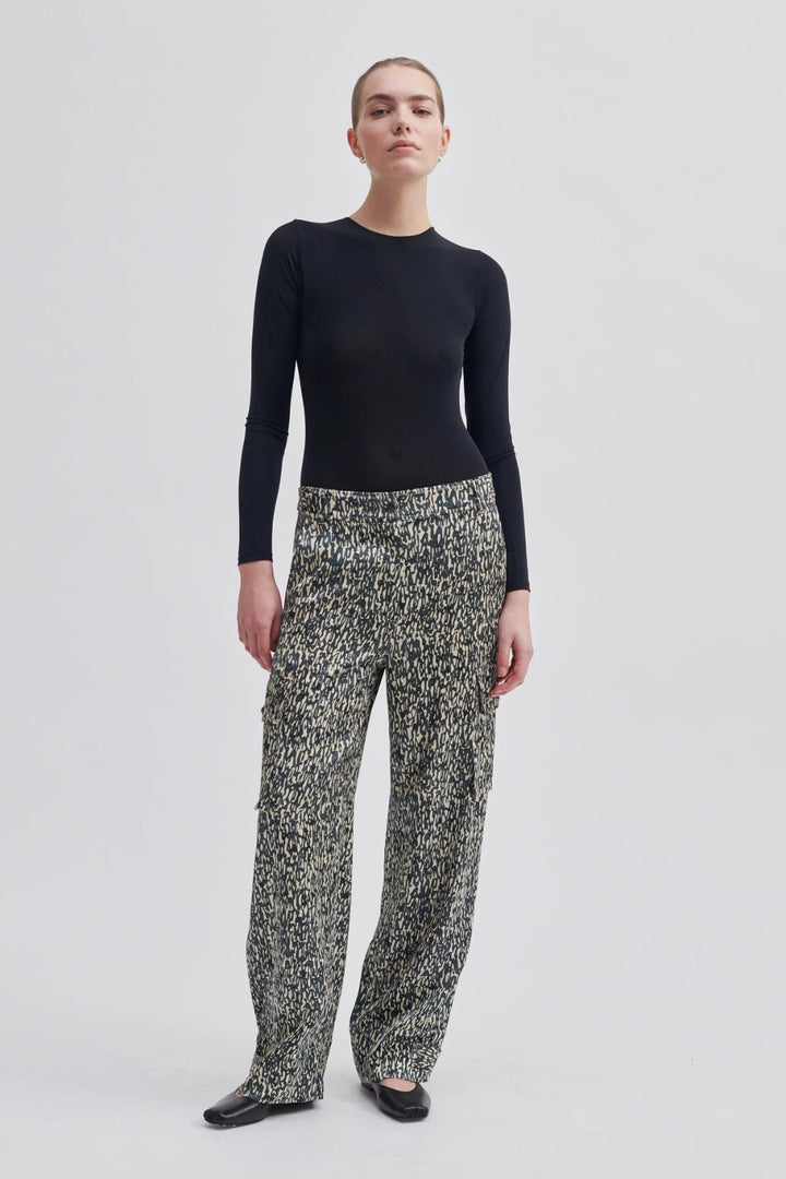 Second Female | Luna Printed Pant | Woodland Gray - Dutch Hideout