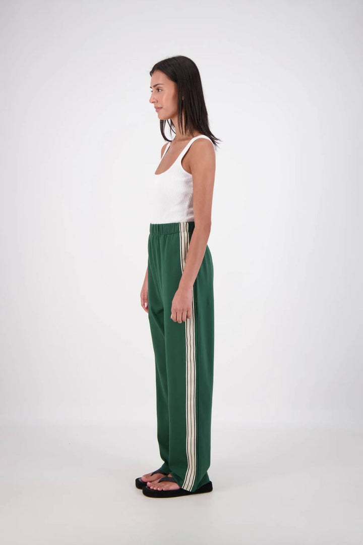 Jasmine Alexa | Panarea Trackpant | Forest Green