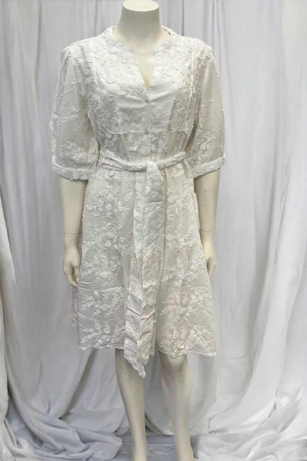 LOLA | Marilyn Button Dres | Orient White Embroidered