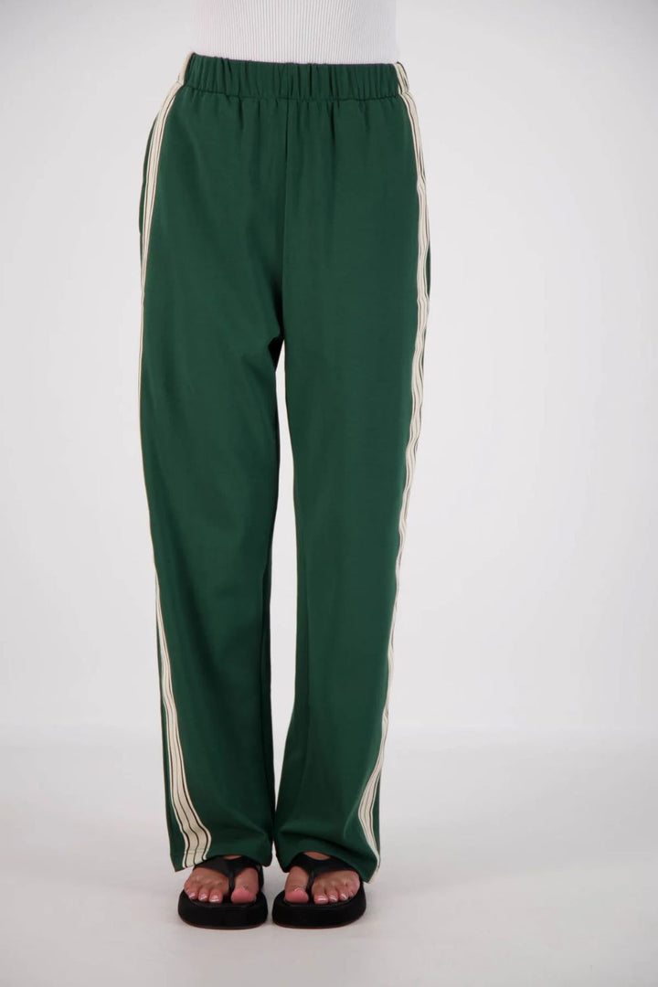 Jasmine Alexa | Panarea Trackpant | Forest Green