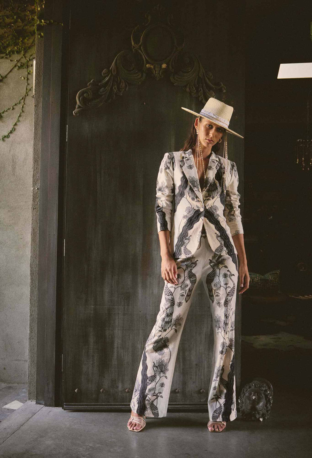 Once Was | Leandro Contrast Lace Linen Viscose Stretch Blazer | Imperial Stone