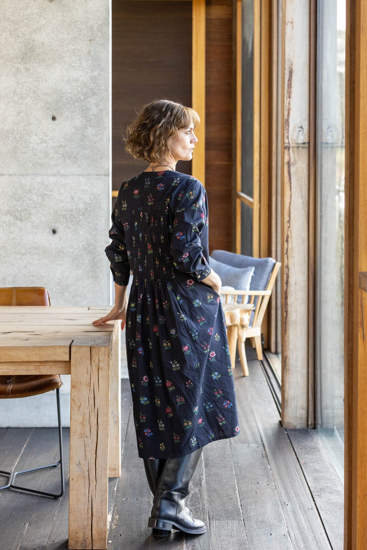 Mandalay Designs | Ditsy Floral Shirtdress | Black - Dutch Hideout