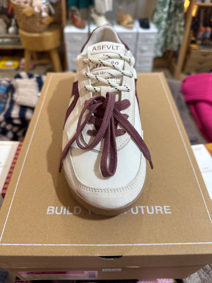 Asfvlt | sneaker - Cream Cabernet