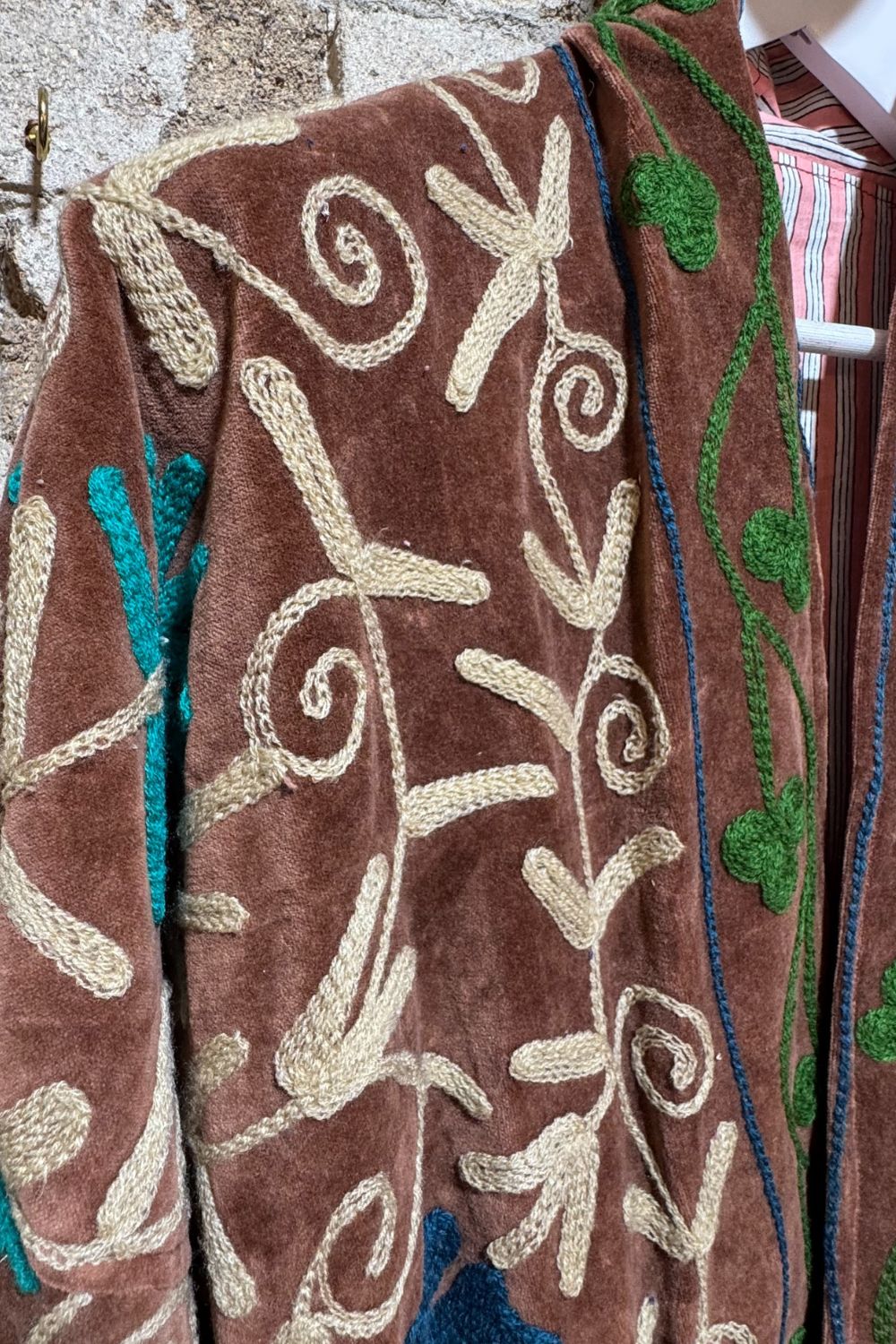 Mon Milou | Embroidered Velvet Jacket | Vera