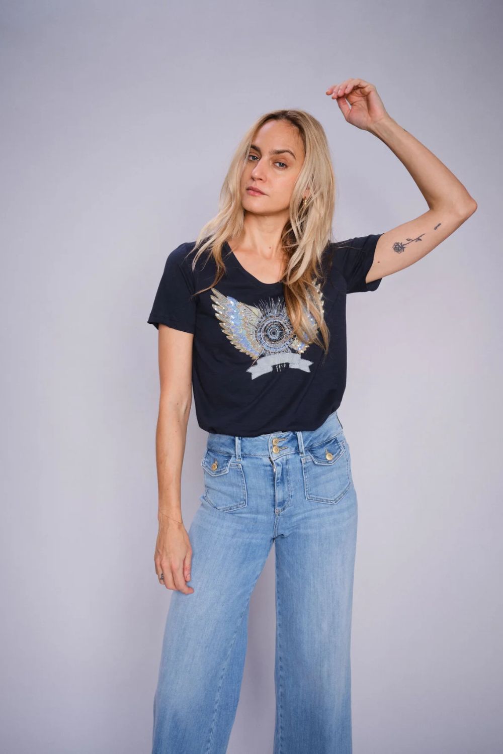 Mos Mosh I Gethi Deco Tee I Salute Navy