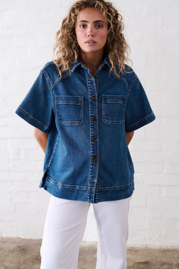 Kireina | Zoe Shirt | Dakota Wash