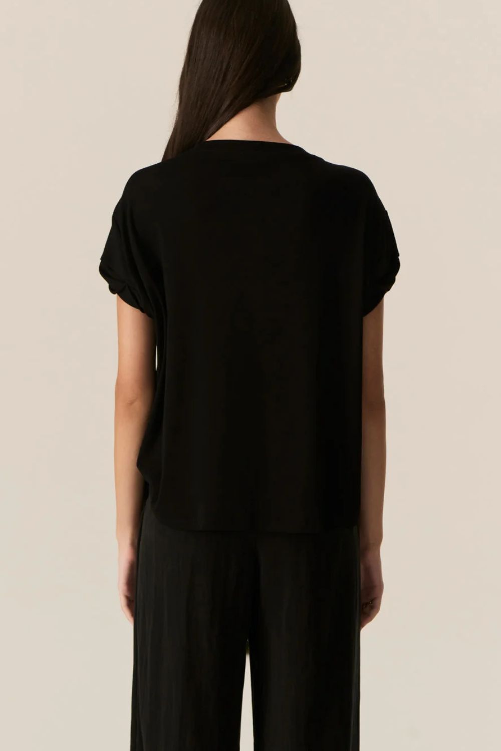 POL Clothing | Zone Cap Tee | Black