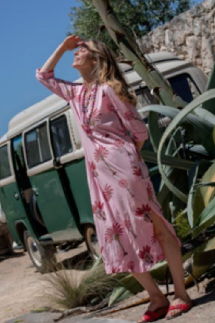 Mandalay Designs | Los Cabos Maxi | Hibiscus