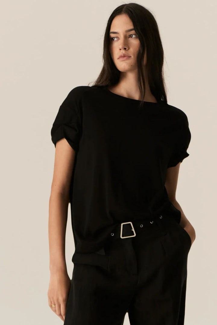 POL Clothing | Zone Cap Tee | Black
