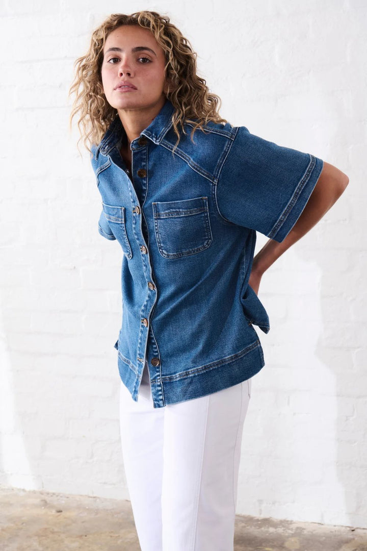 Kireina | Zoe Shirt | Dakota Wash