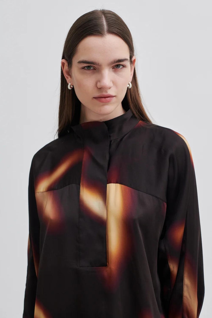 Second Female | Glowing Blouse | Black