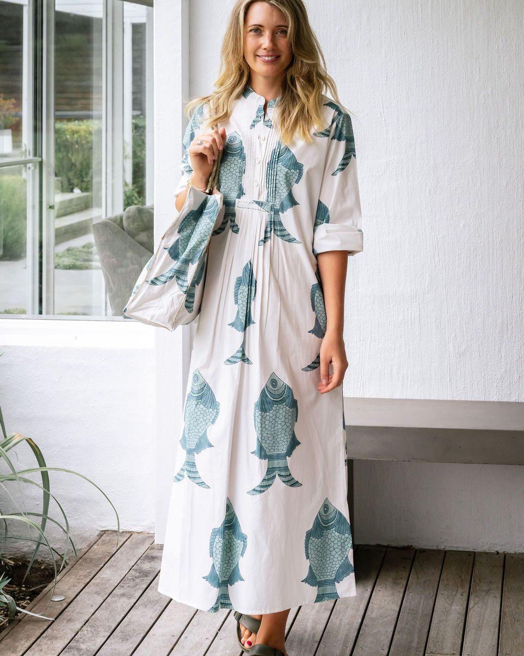 MANDALAY DESIGNS I BIG FISHY MAXI WHITE I  SEAGLASS DRESS - Dutch Hideout
