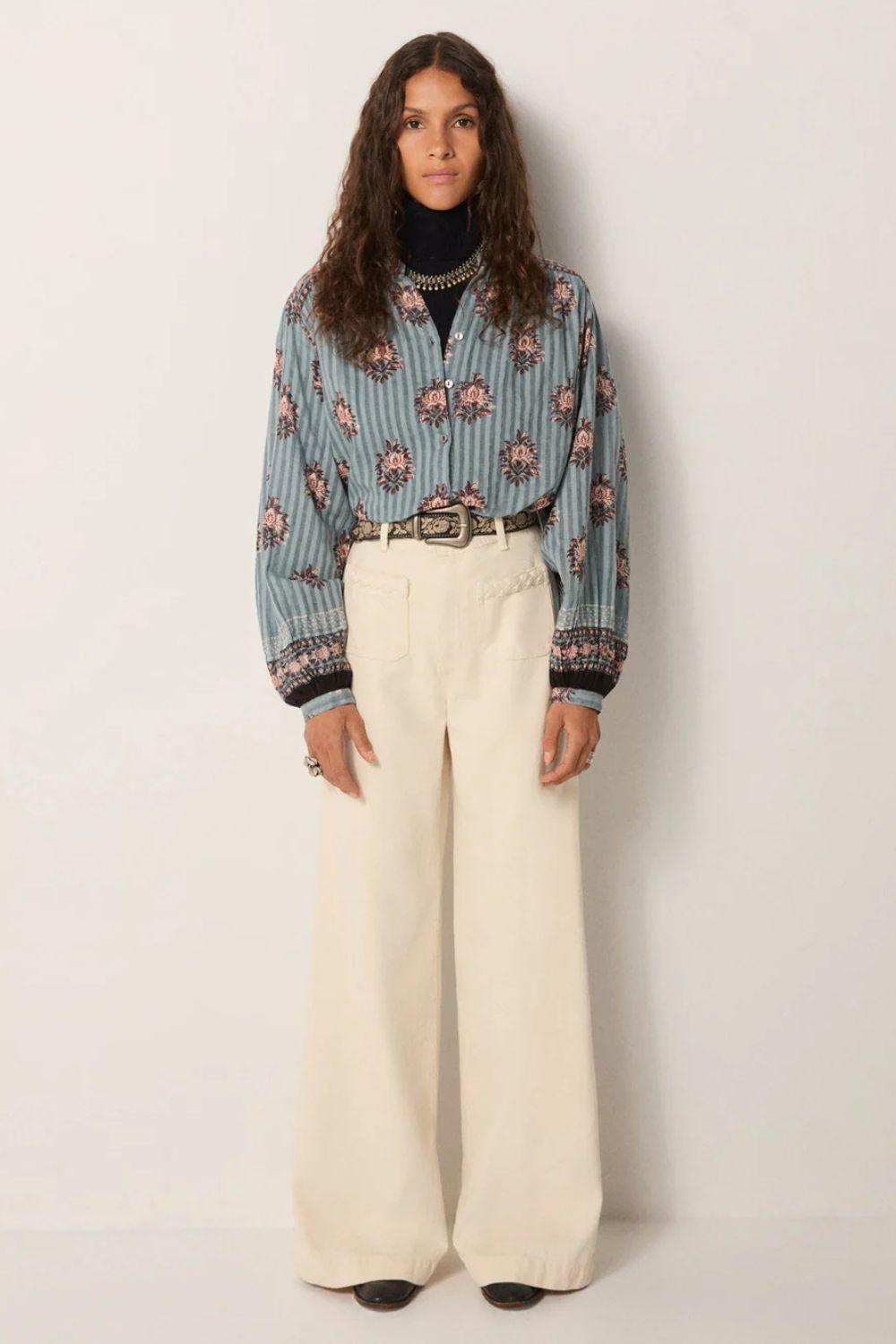 Maison Hotel | Omara Blouse | Cerulean Mist - Dutch Hideout