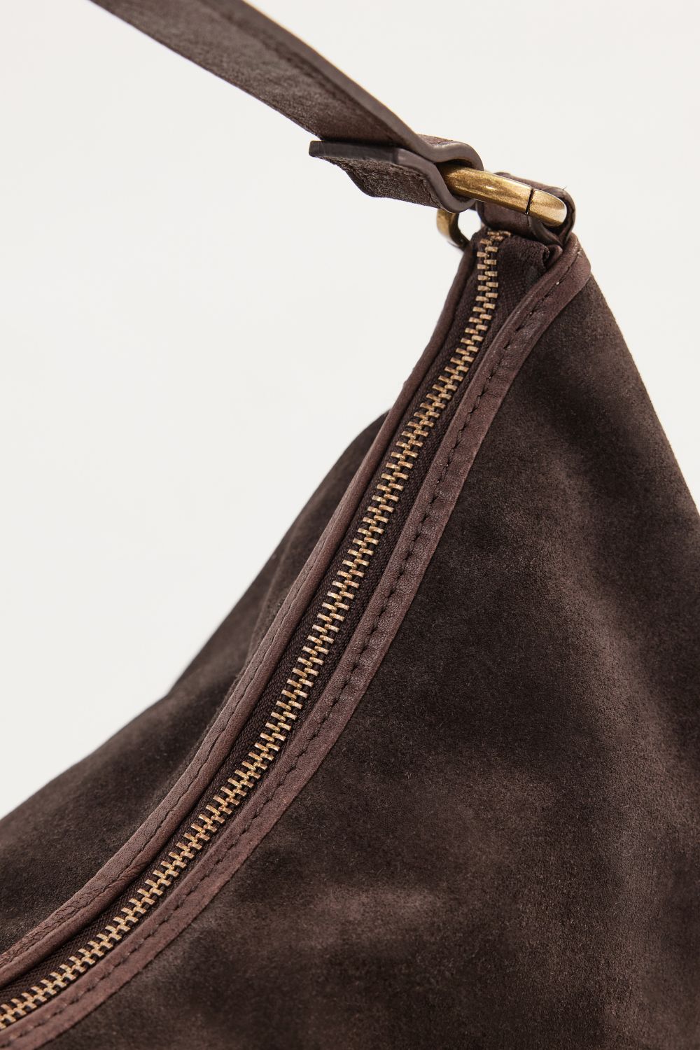 JuJu & Co | Suede Slouchy | Chocolate - Dutch Hideout