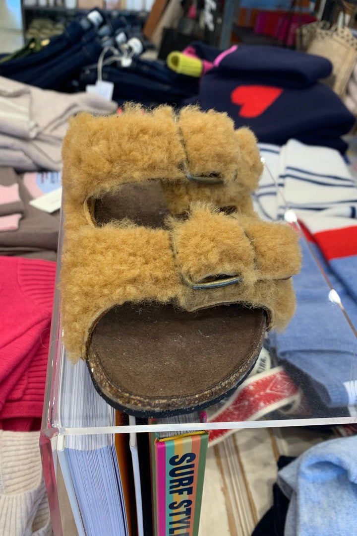 Bosabo | Mouton Slides | Camel