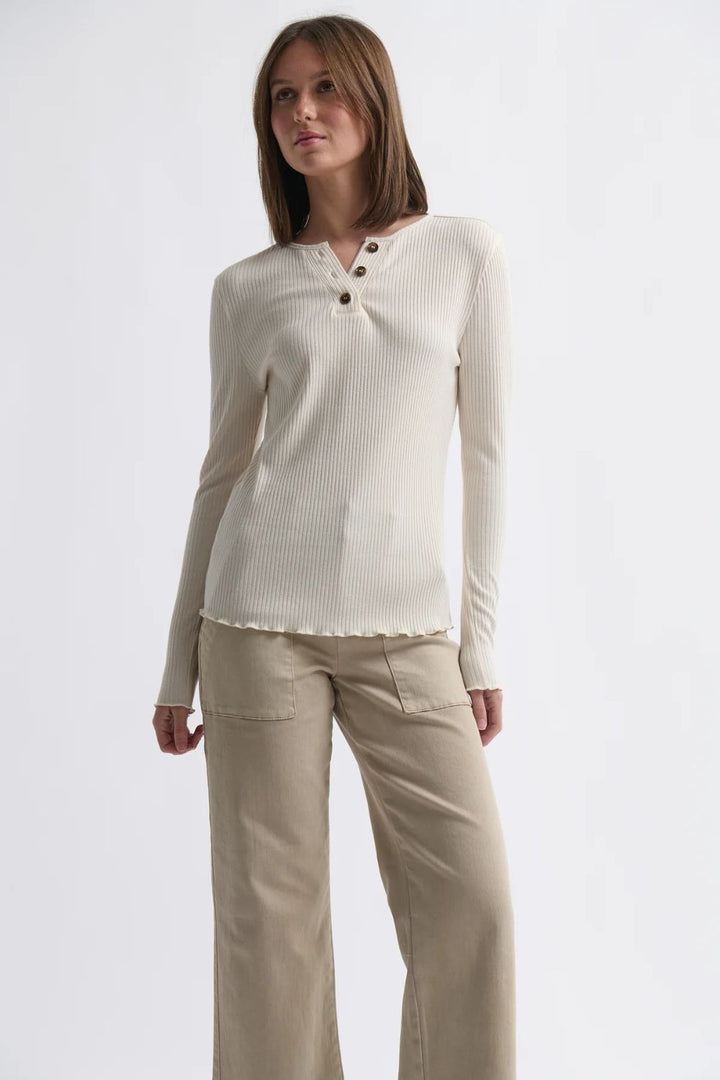 Kireina | Heather Top | Vanilla - Dutch Hideout