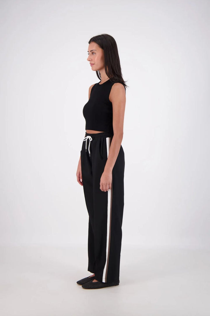 Jasmine Alexa | Cassis Trouser | Black