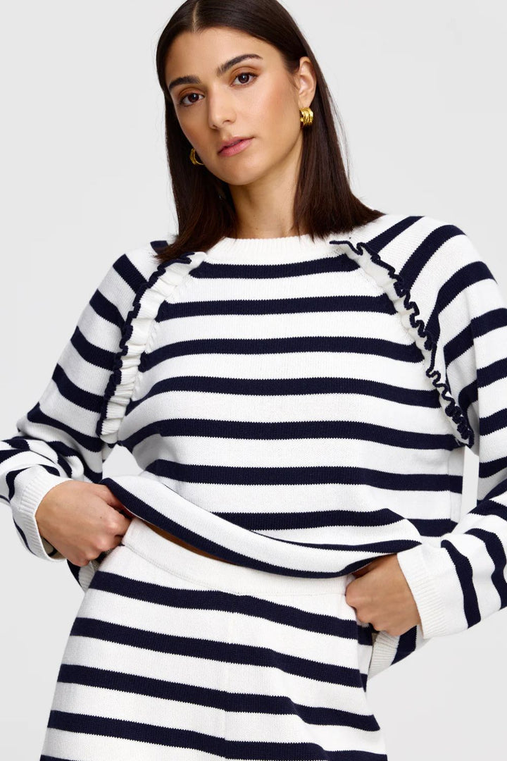 Kinney | Chloe Jumper | Frenchie - Dutch Hideout