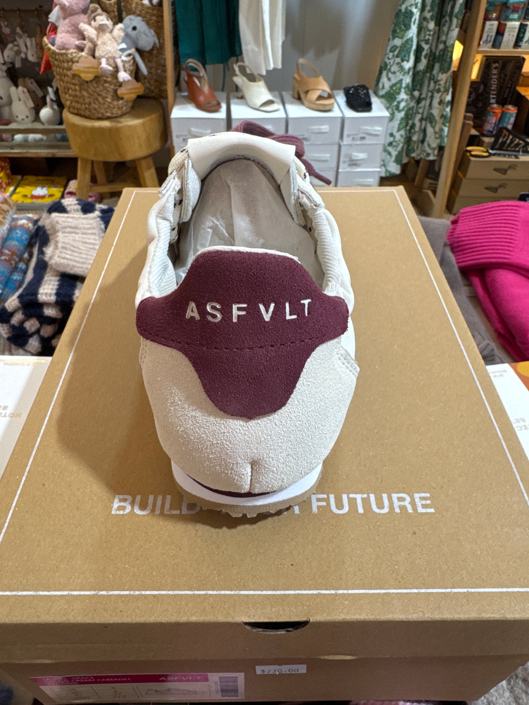 Asfvlt | sneaker - Cream Cabernet
