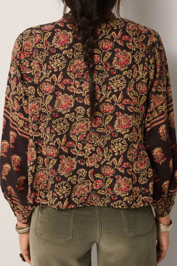 Maison Hotel | Prudentia Blouse | Artemisia Anguria - Dutch Hideout