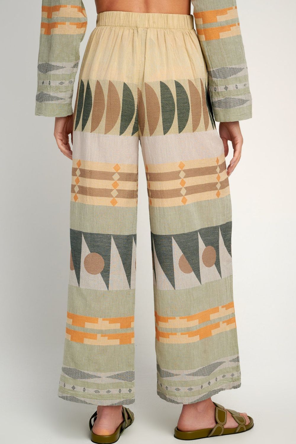 Pearl & Caviar | Zakar Pants | Khaki