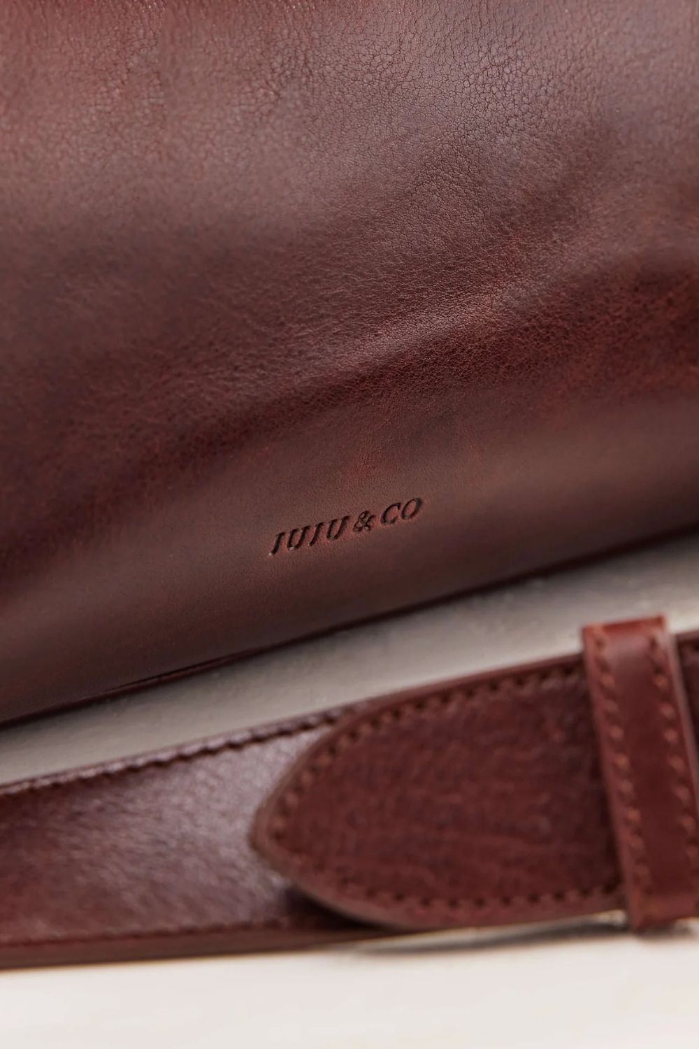 JuJu & Co | Small Bolster Bag | Maple - Dutch Hideout
