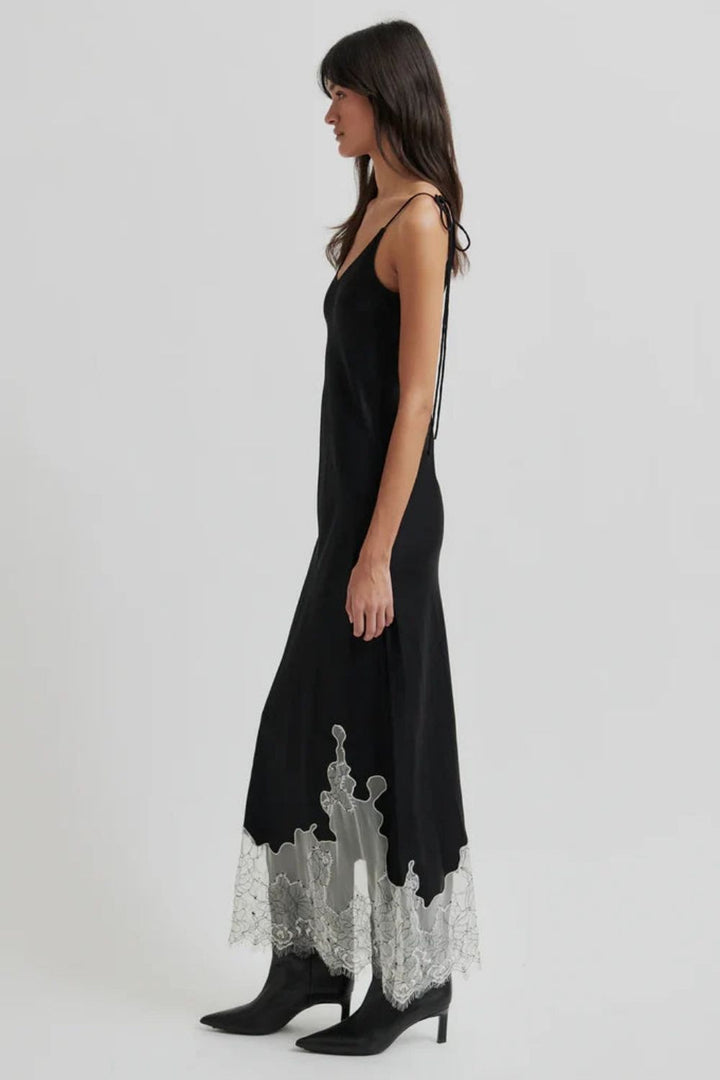 Second Female | Wila Lace Detail Slip Dress | Black