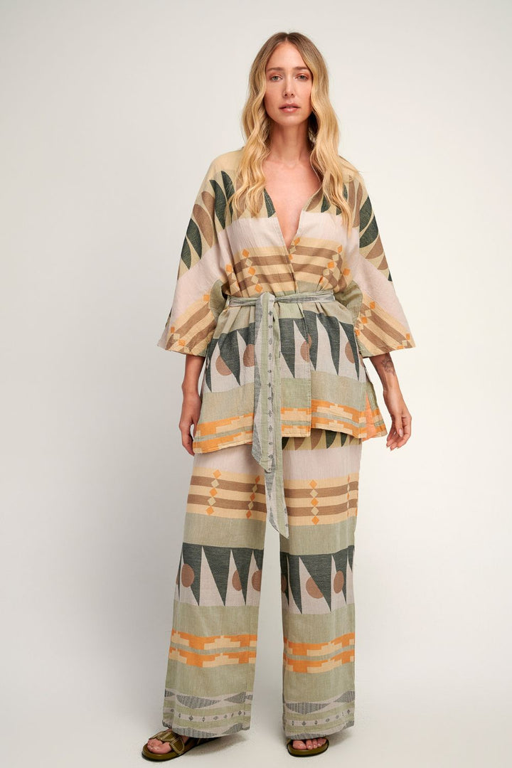 Pearl & Caviar | Zakar Kimono | Khaki