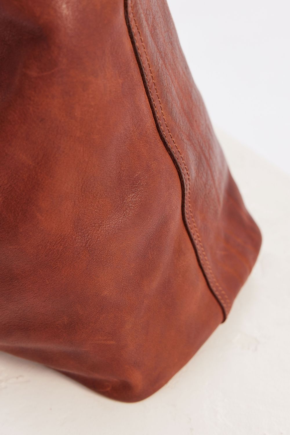 JuJu & Co | Unlined Slouchy | Cognac - Dutch Hideout