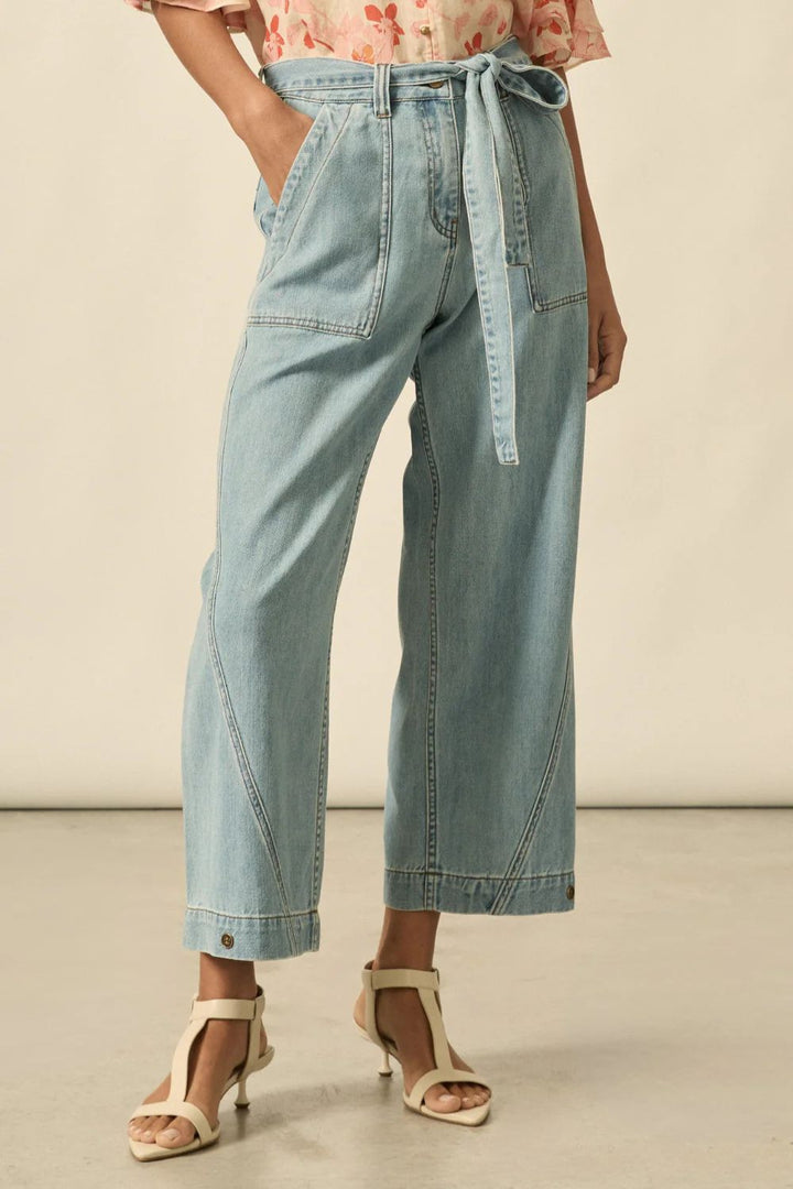 Zoe Kratzmann | Embark Jean | Light Washed Denim