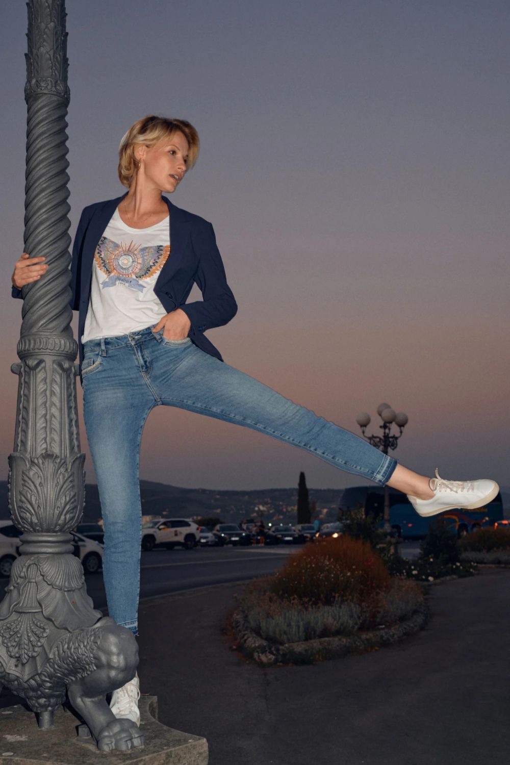 Mosh Mosh I Gethi Deco Tee I White