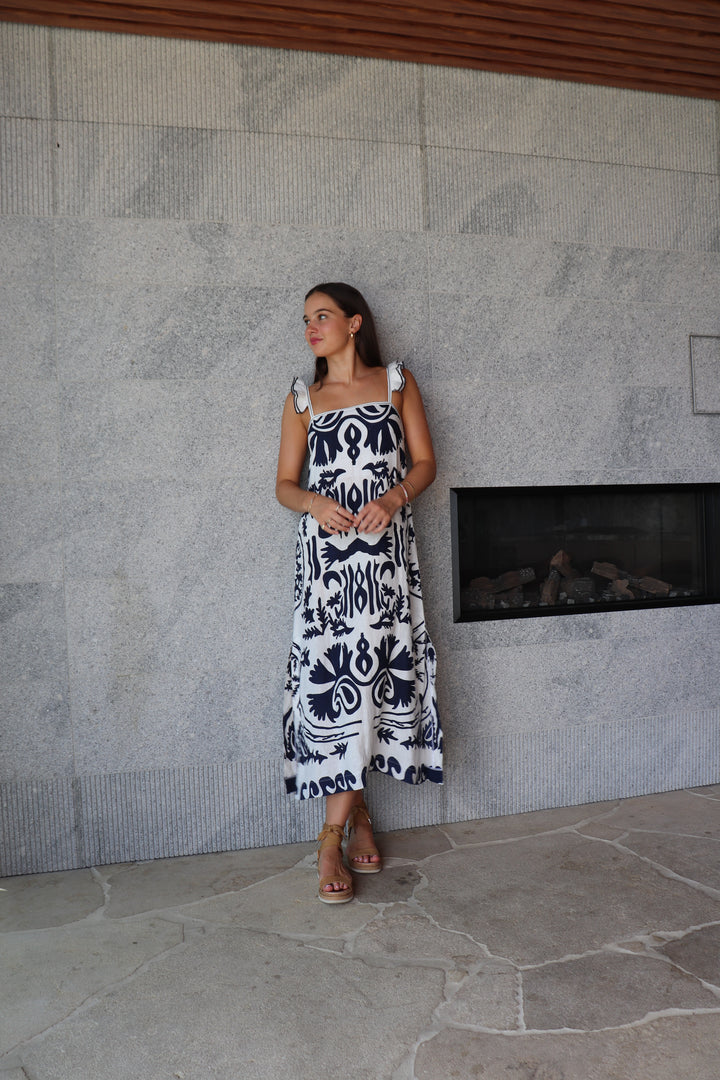 Luoni | Tia Dress | Navy Sumba