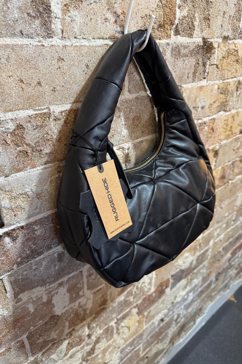 Rugged Hide | Seattle Large Leather Bag | Black