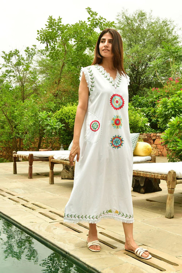 Mandalay Designs | Evelyn Gidget Maxi Dress | White Multi