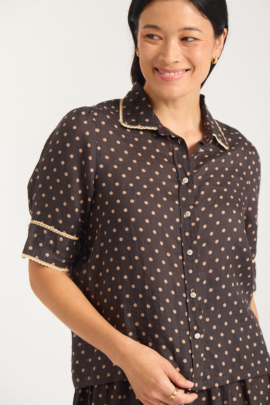 Alessandra | Ruby Shirt | Choco / Beige - Dutch Hideout