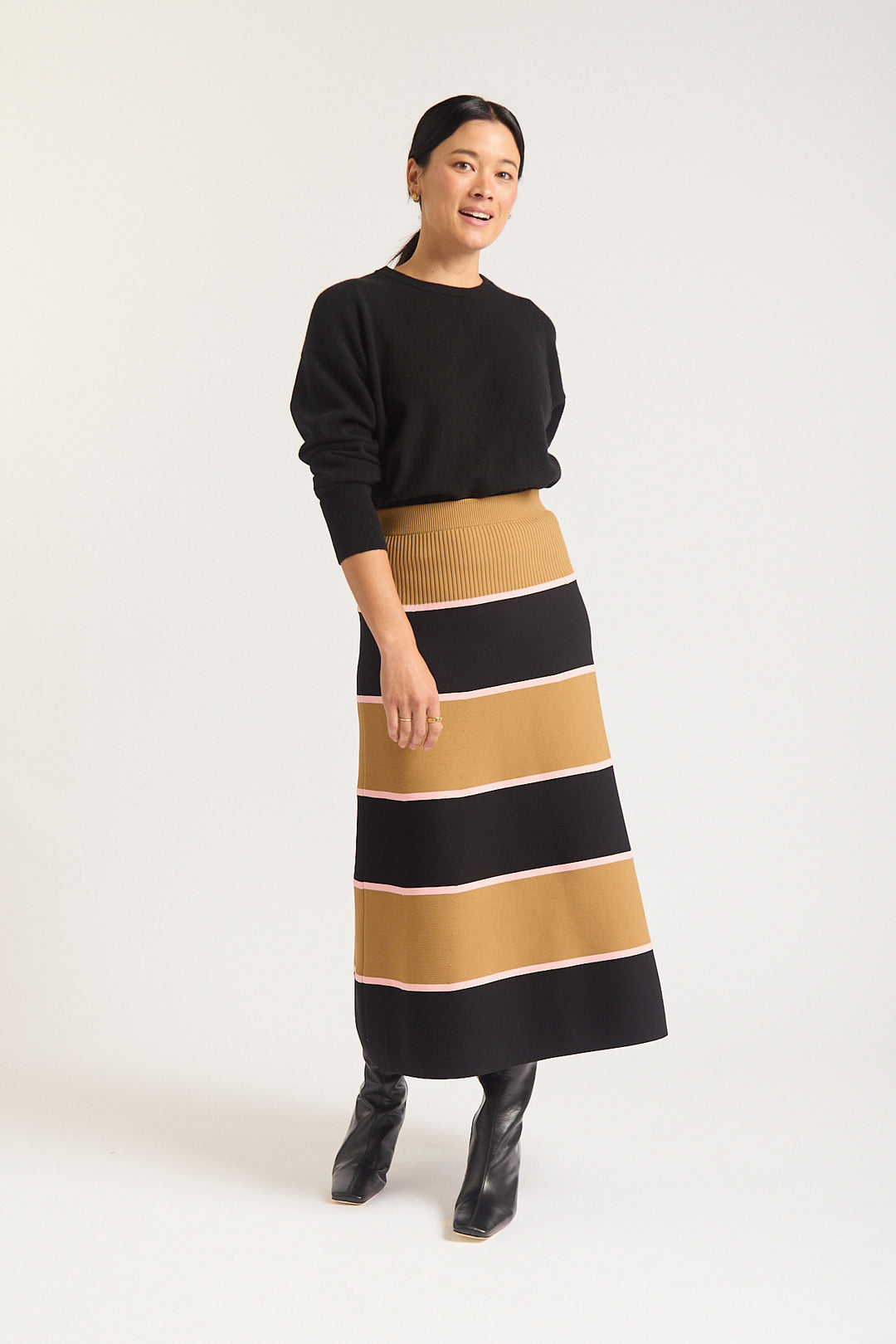 Alessandra | Fleur Skirt | Black - Dutch Hideout