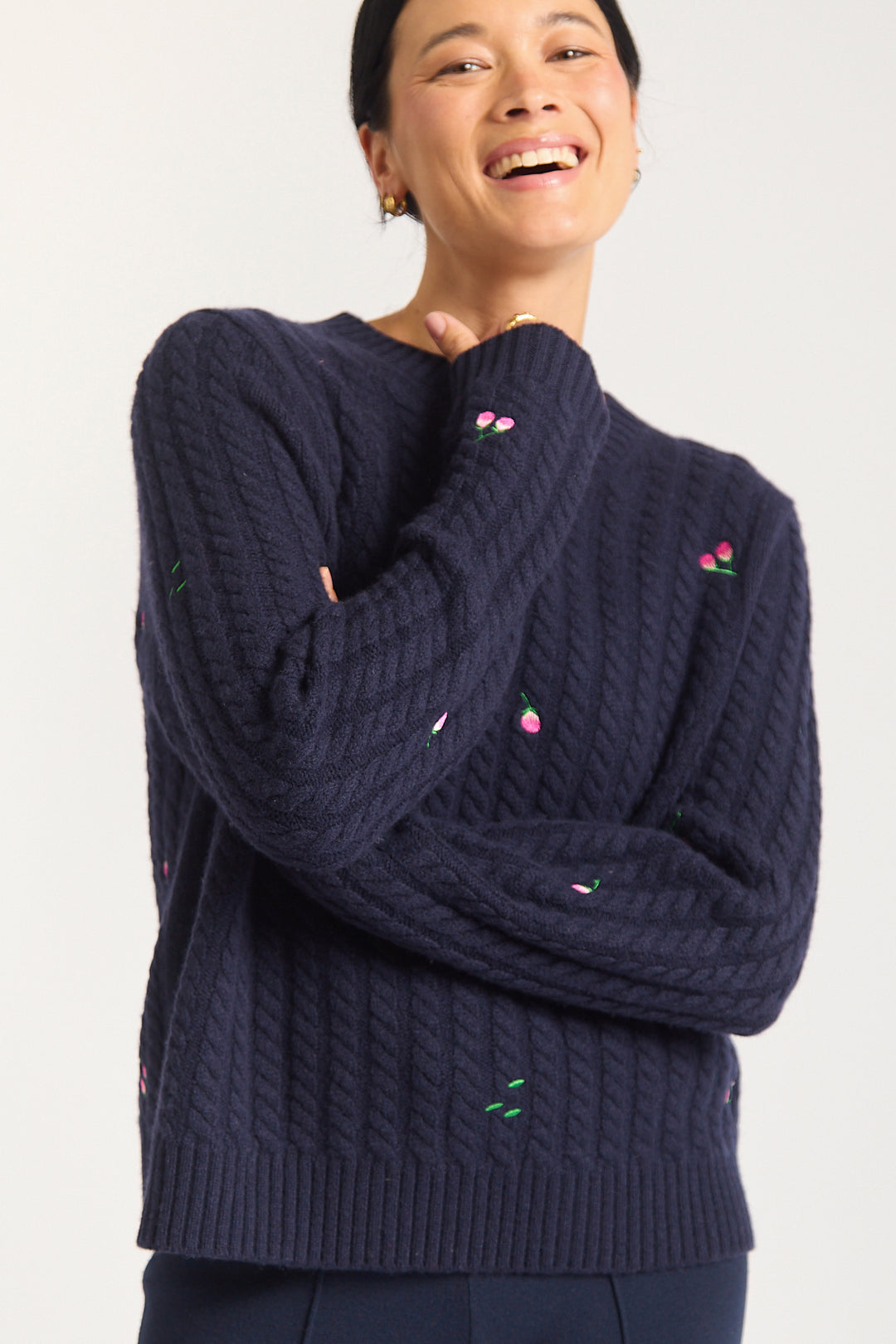 Alessandra | Rosette Merino Cashmere Sweater | Navy - Dutch Hideout