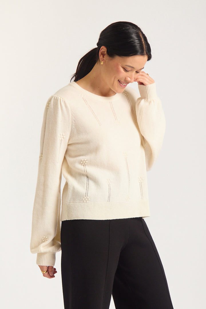 Alessandra | Clover Sweater | Ecru - Dutch Hideout
