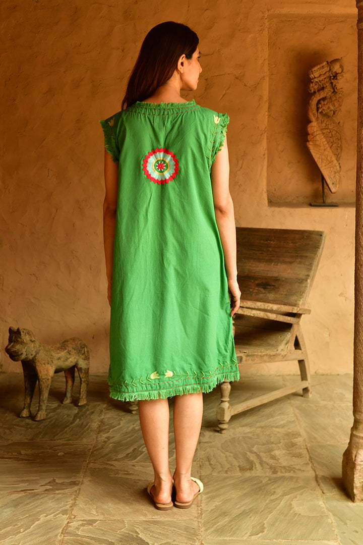 Mandalay Designs | Evelyn Gidget Midi Dress - Leaf | Green