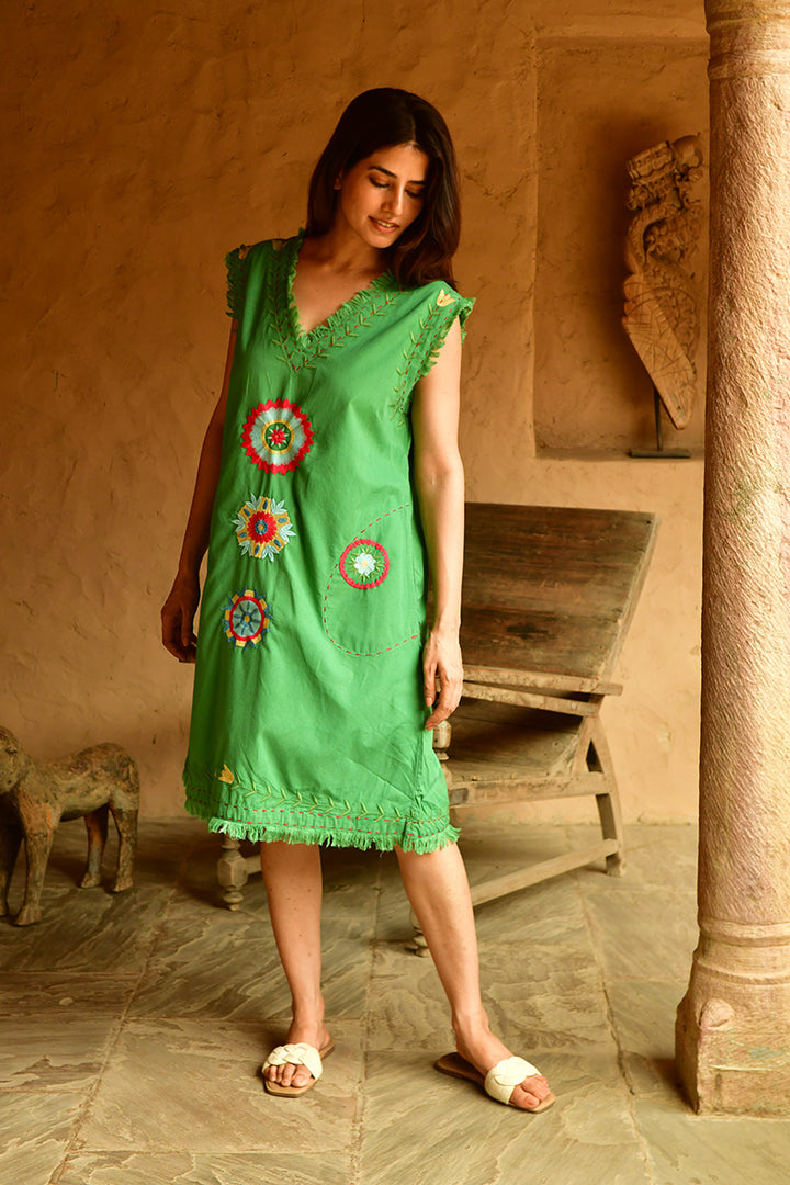 Mandalay Designs | Evelyn Gidget Midi Dress - Leaf | Green