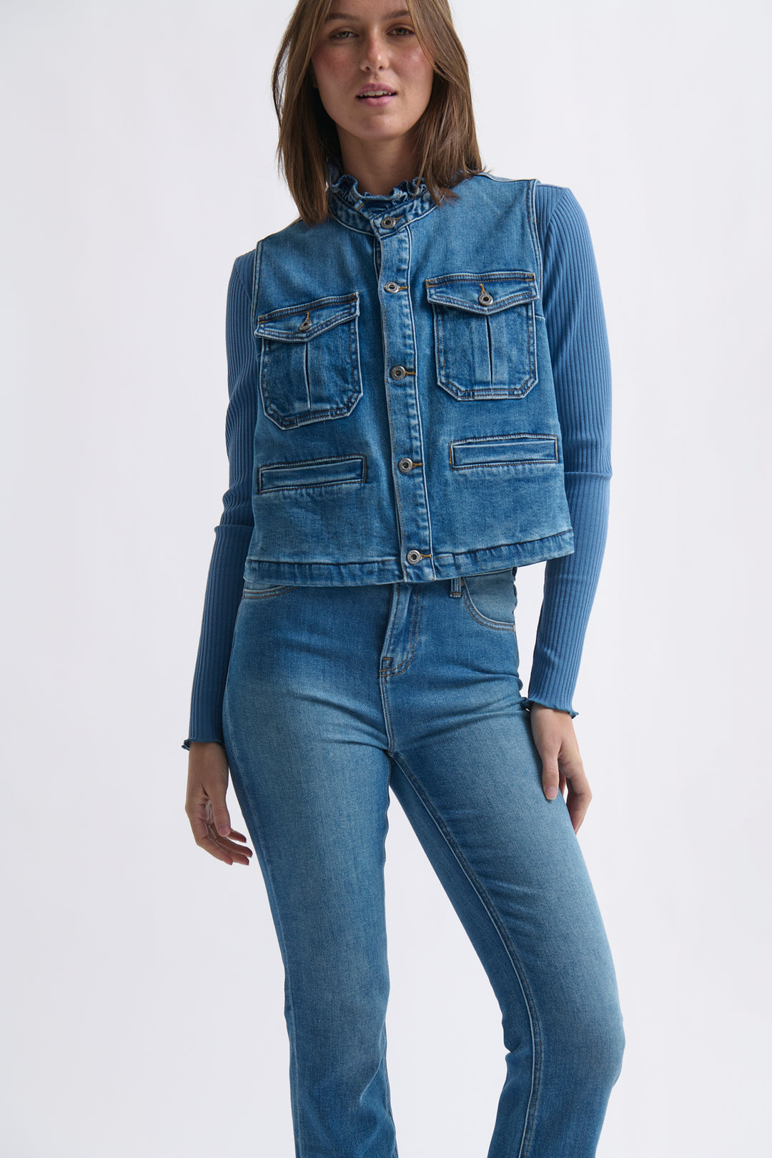 Kireina | Erica Vest | Dakota Wash - Dutch Hideout