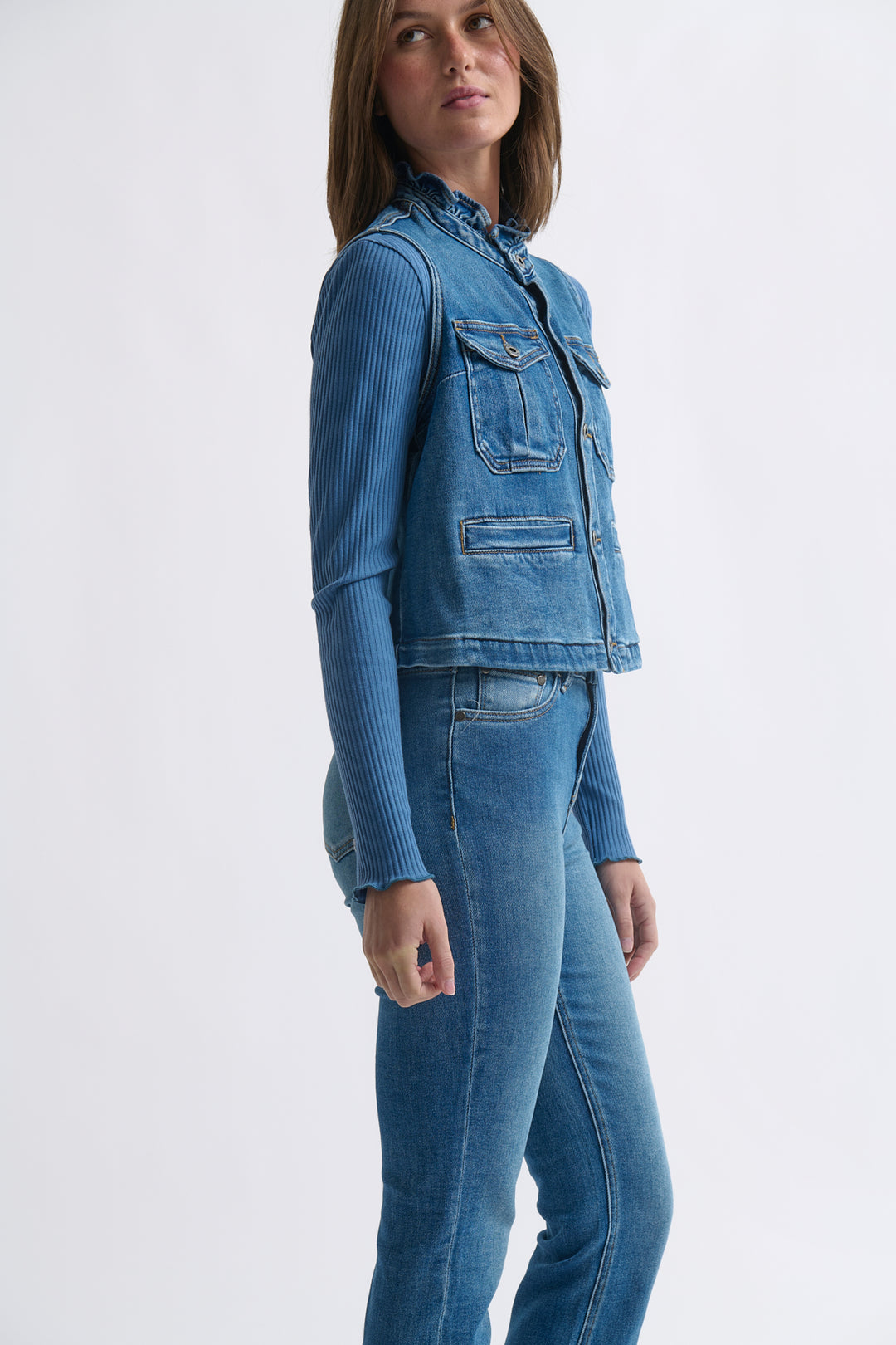 Kireina | Erica Vest | Dakota Wash - Dutch Hideout