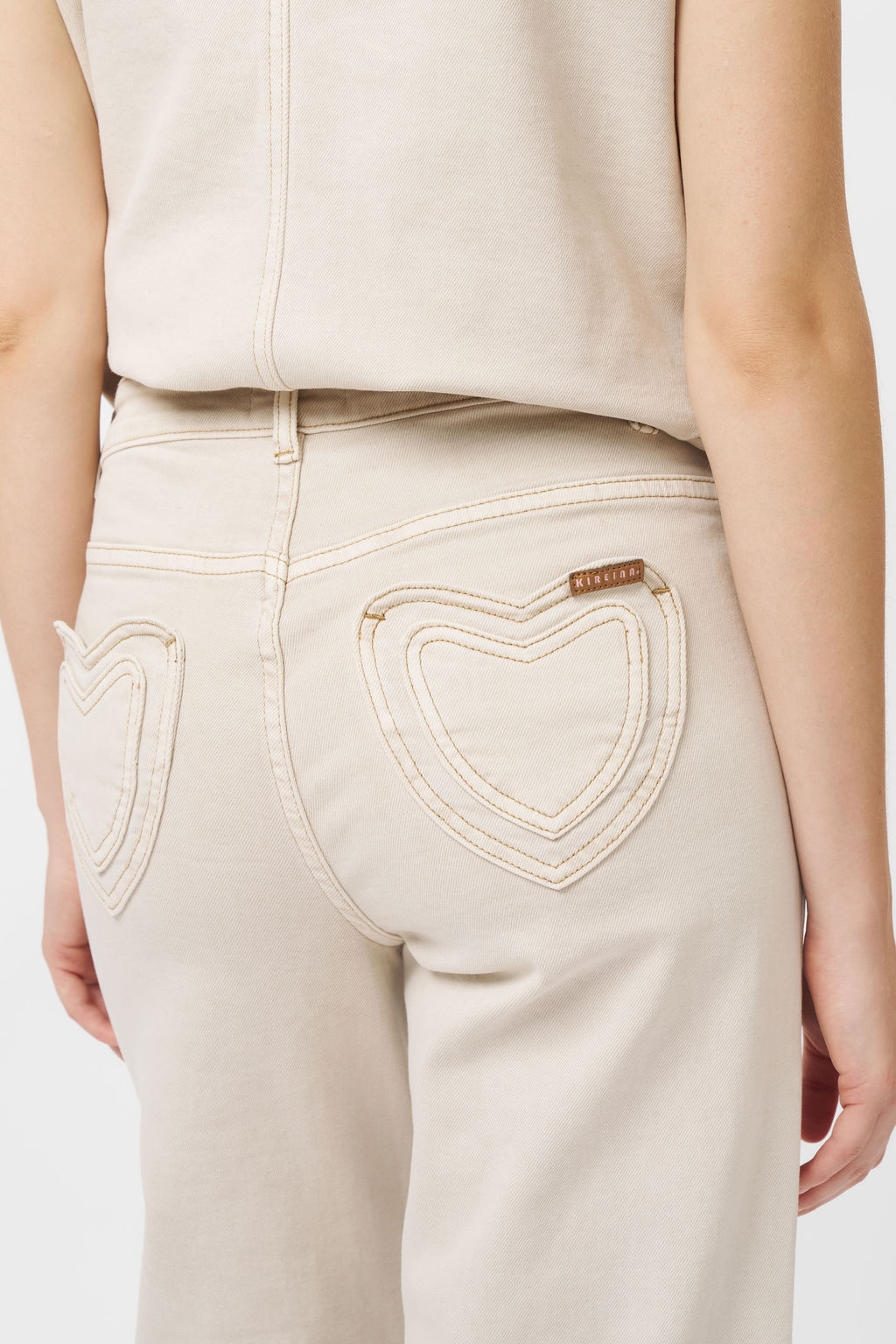 Kireina |Freya Jean | Heart - Sand
