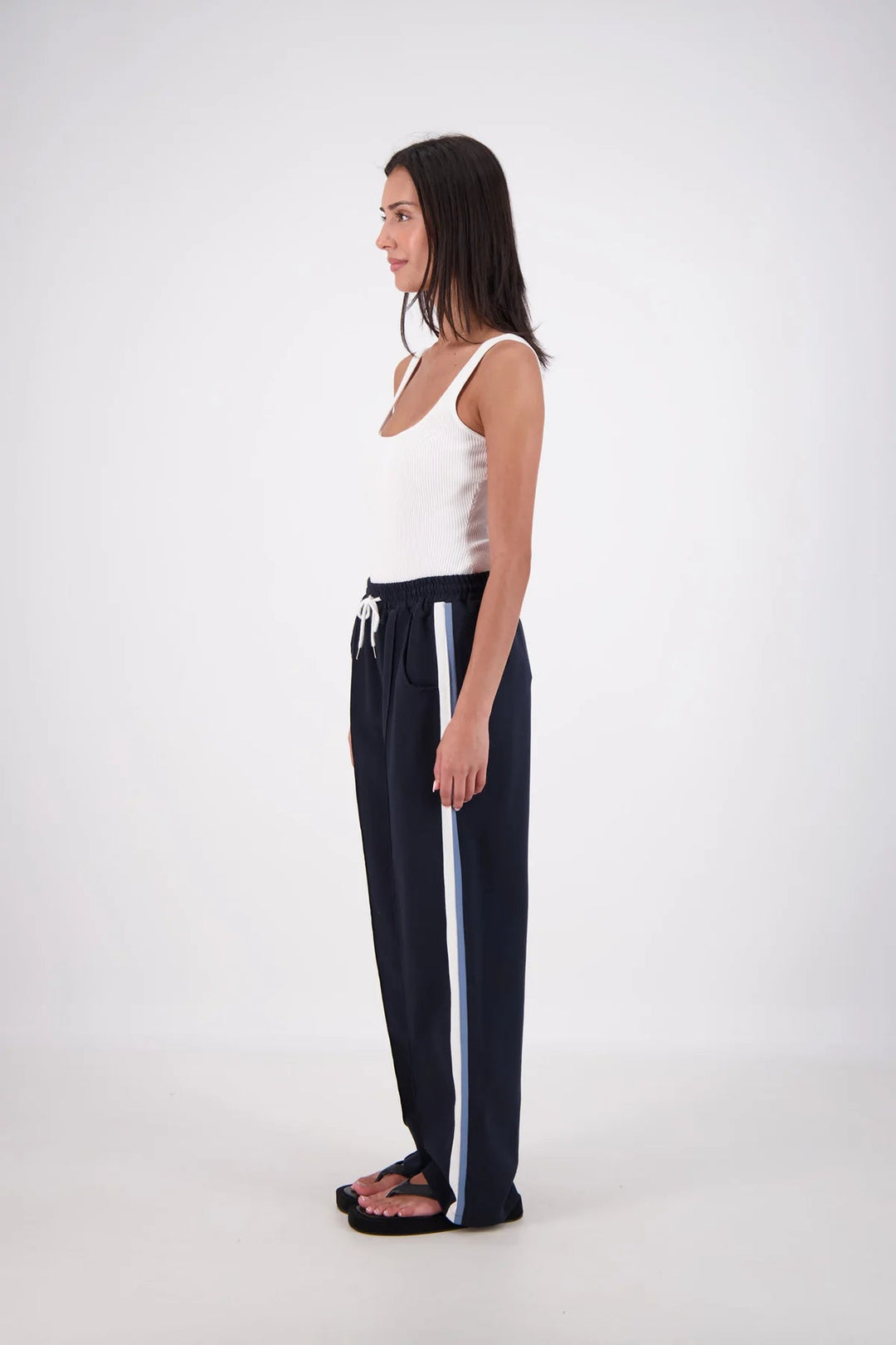 Jasmine Alexa I Cassis Trouser I Navy