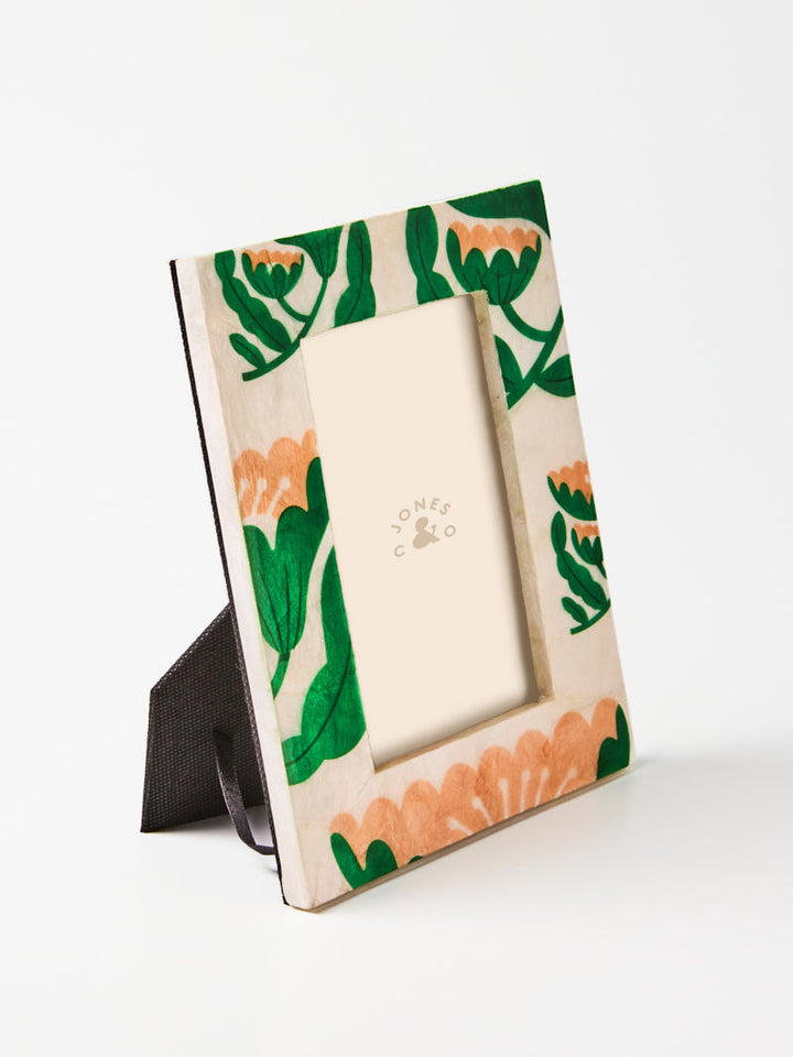 PARADISE FLORAL FRAME