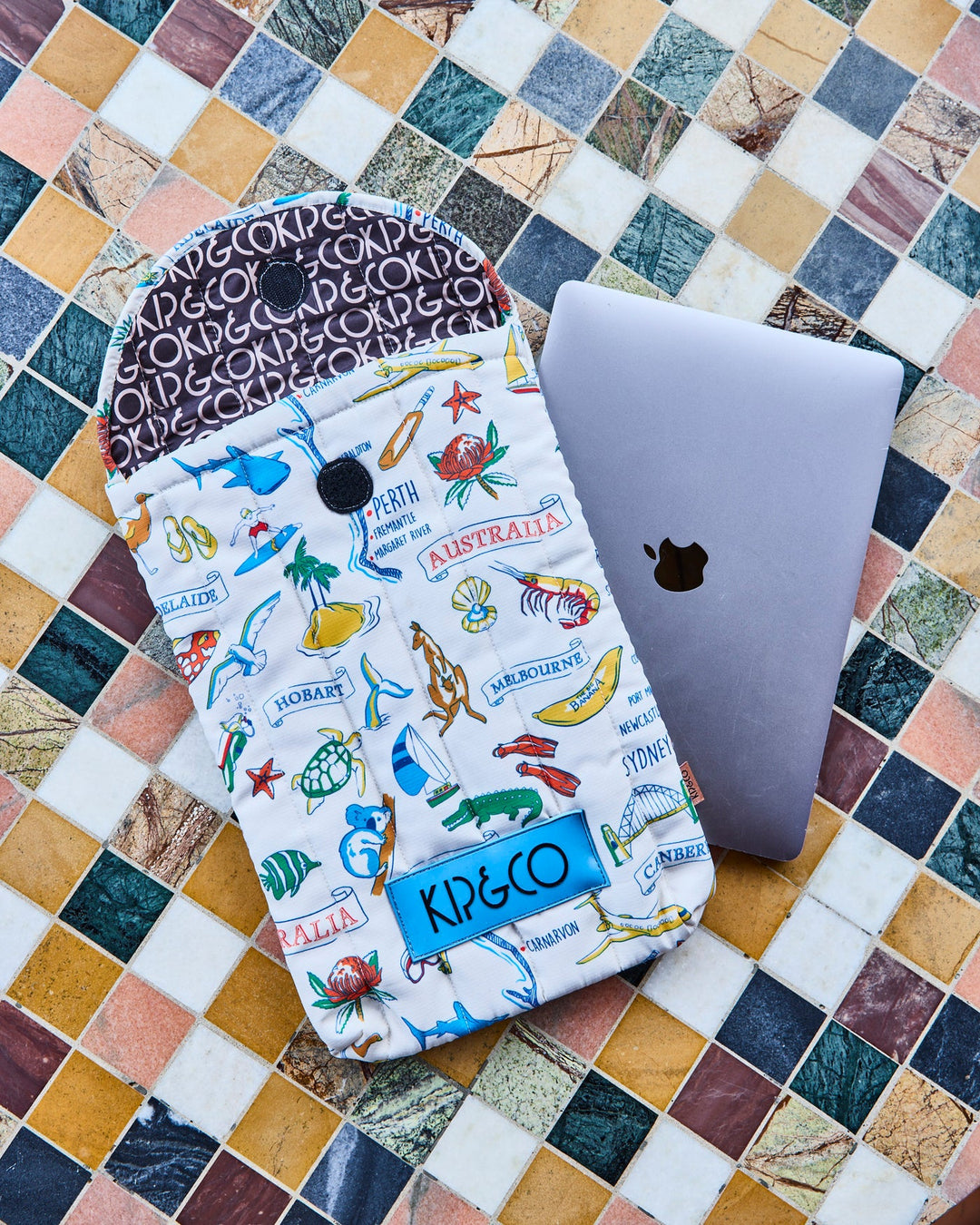 KIP & CO | AUSSIE ROAD TRIP LAPTOP POUCH