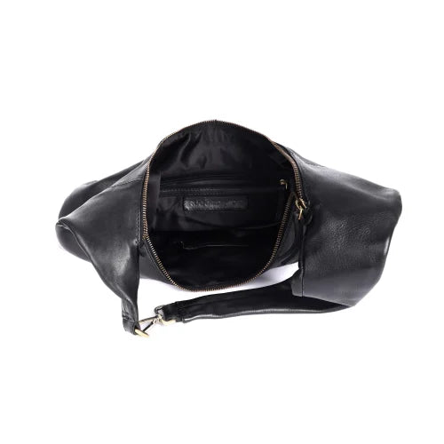Rugged Hide I Dahlia Black - Dutch Hideout