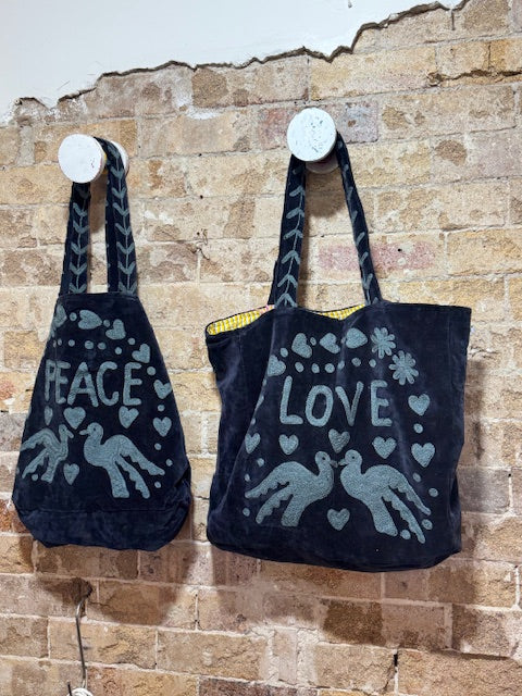 Love and Peace bag I Blue - Dutch Hideout