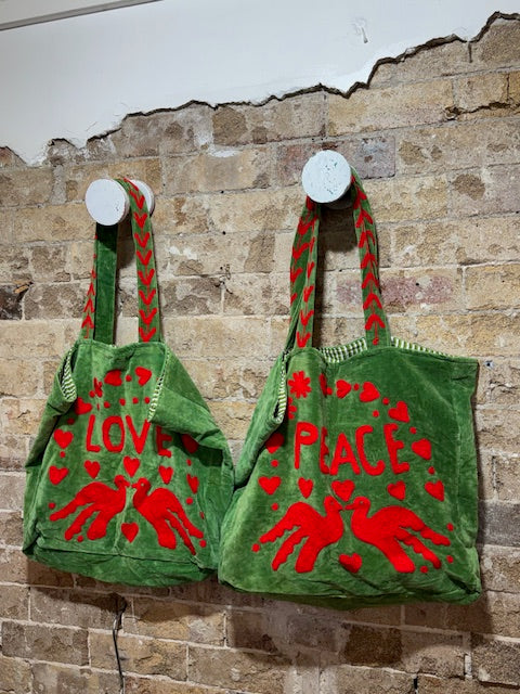 Love and Peace bag I Green & Red - Dutch Hideout